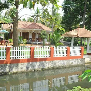  Homestay Coconut Creek Farm And Homestay